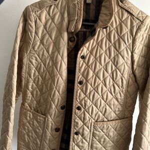 Women’s Quilted Burberry Spring Jacket